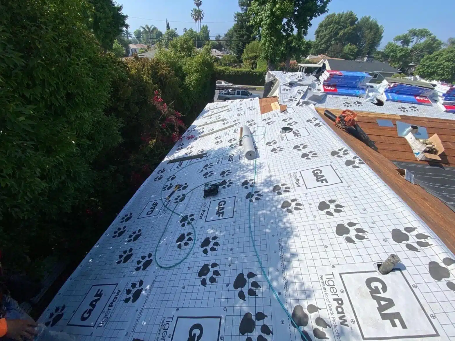 fire and smoke roof damage repair — Roof Repair & Construction Inc.